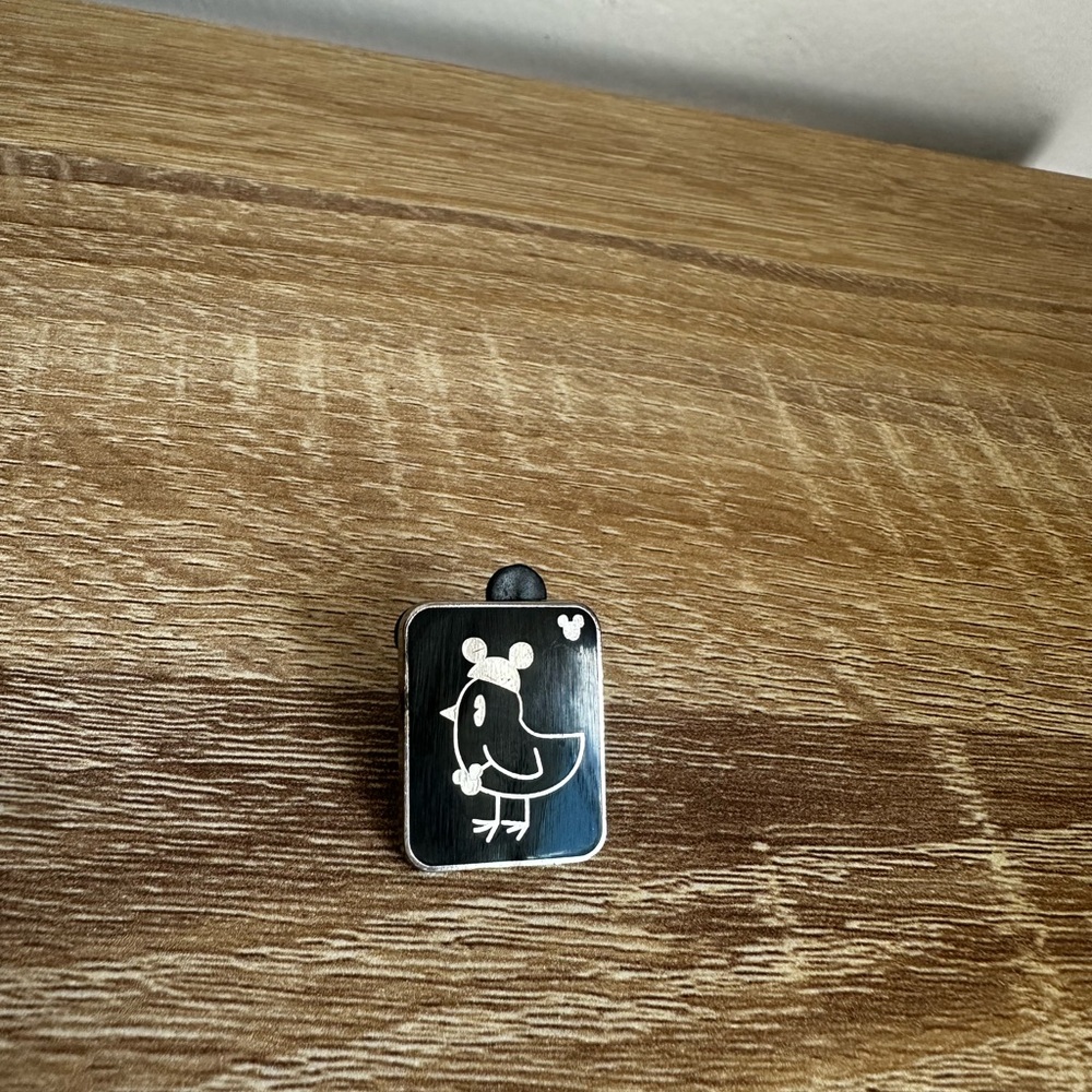 Trading Pin Disney Hidden Mickey Collection